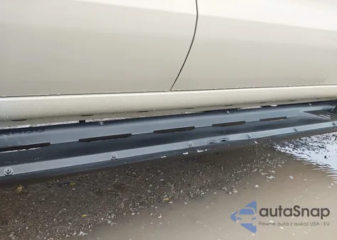 2022 Chevrolet Silverado 1500 4Wd Short Bed Custom Trail Boss z USA, uszkodzony, nr VIN 3GCPDCED5NG679881